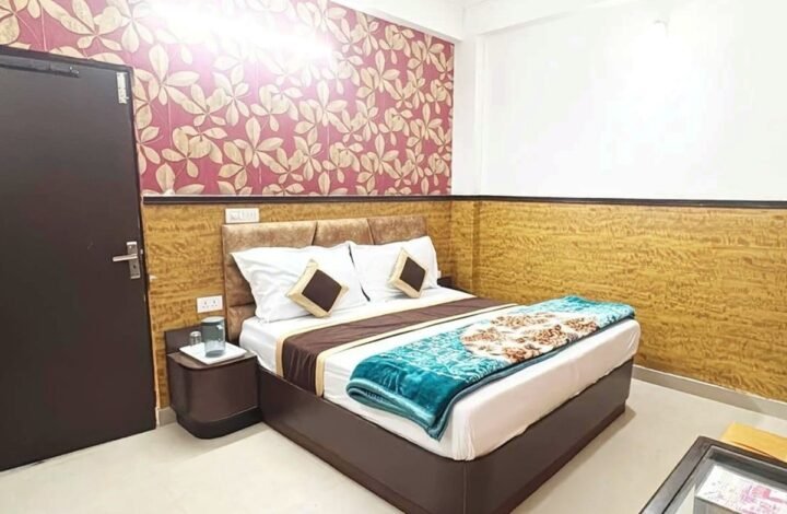 Premium Deluxe Double Bed