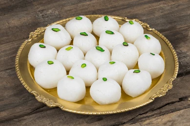 Rasgulla (2 Pieces)
